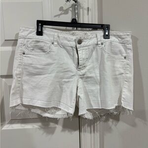 American Eagle Outfitters Women's Frayed White Jean Shorts